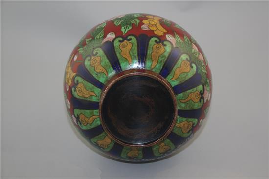 A Chinese cloisonne enamel pear shaped vase, Yuhuchunping, early 20th century, 33cm